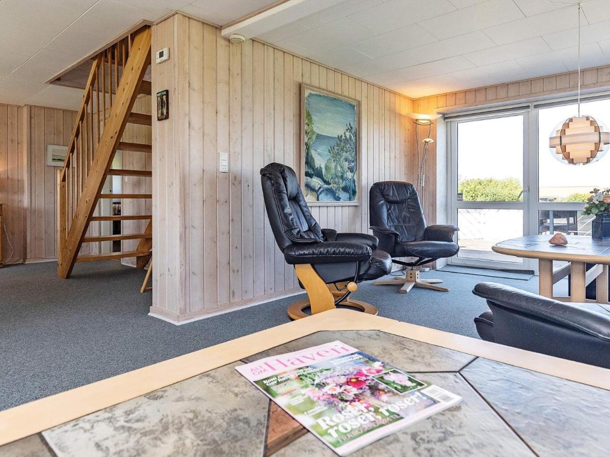 10 Person Holiday Home In Vinderup Eksteriør billede