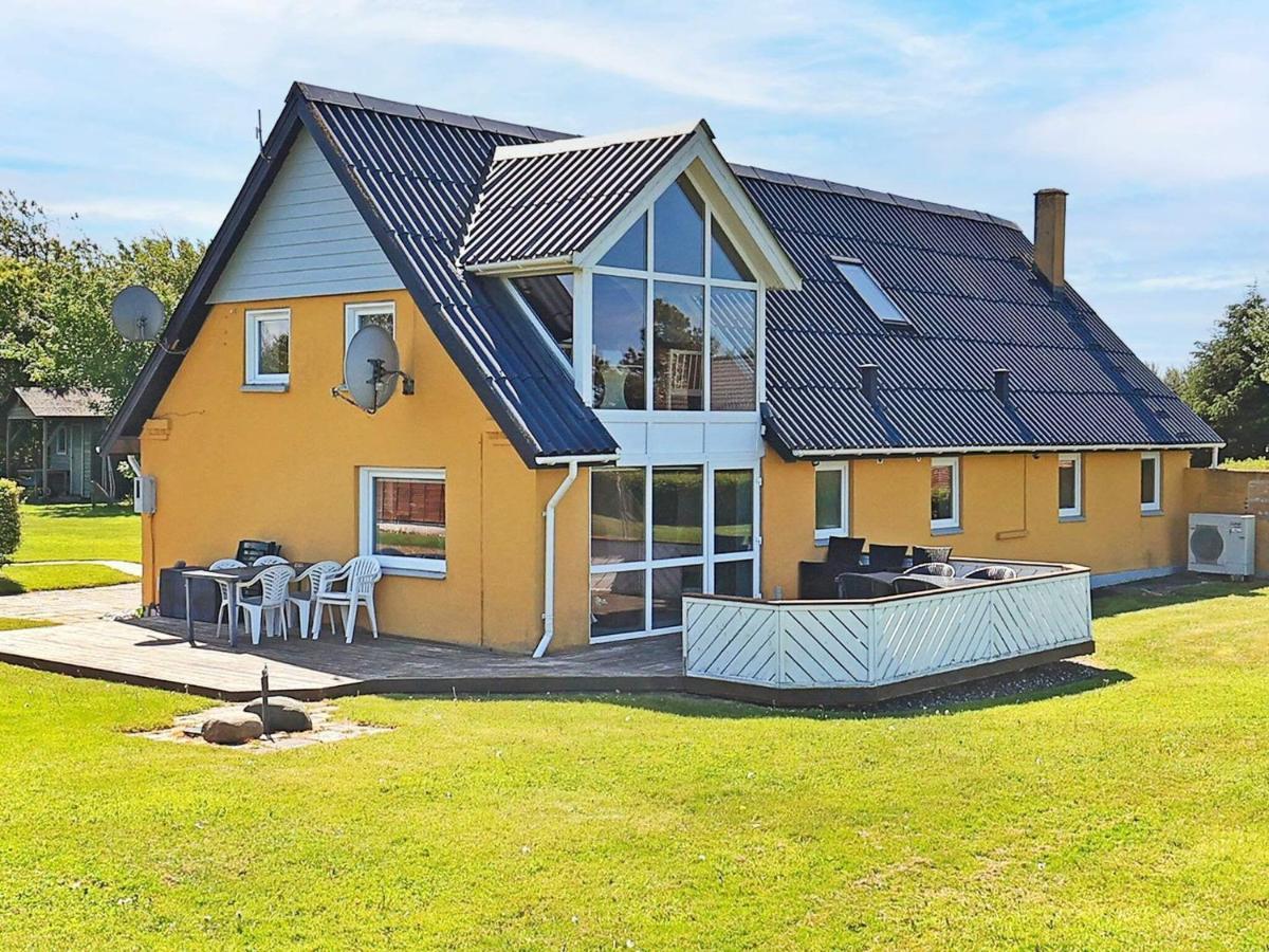10 Person Holiday Home In Vinderup Eksteriør billede