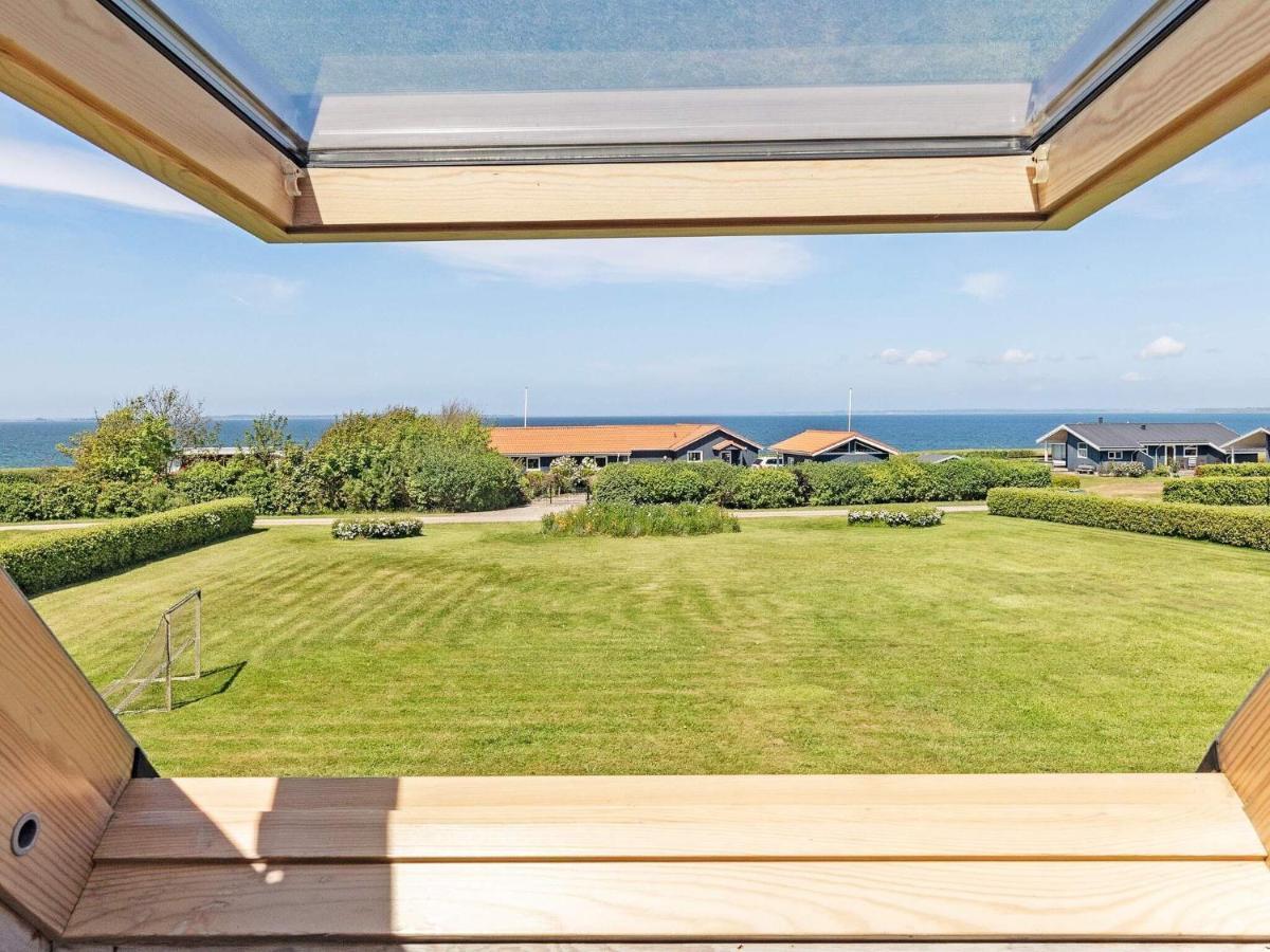 10 Person Holiday Home In Vinderup Eksteriør billede